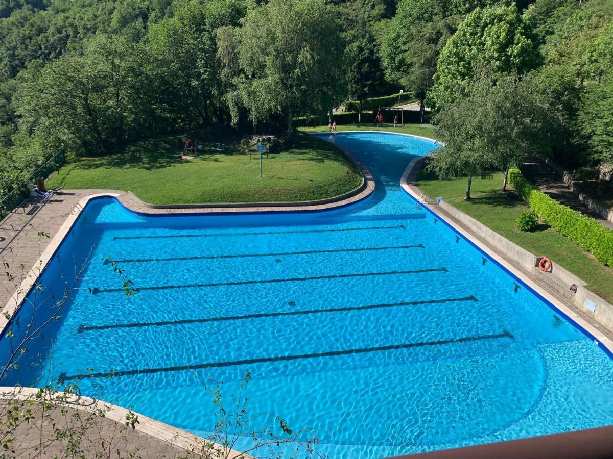Appartamento Timeless Con Piscina E Tennis Valbrona Buitenkant foto