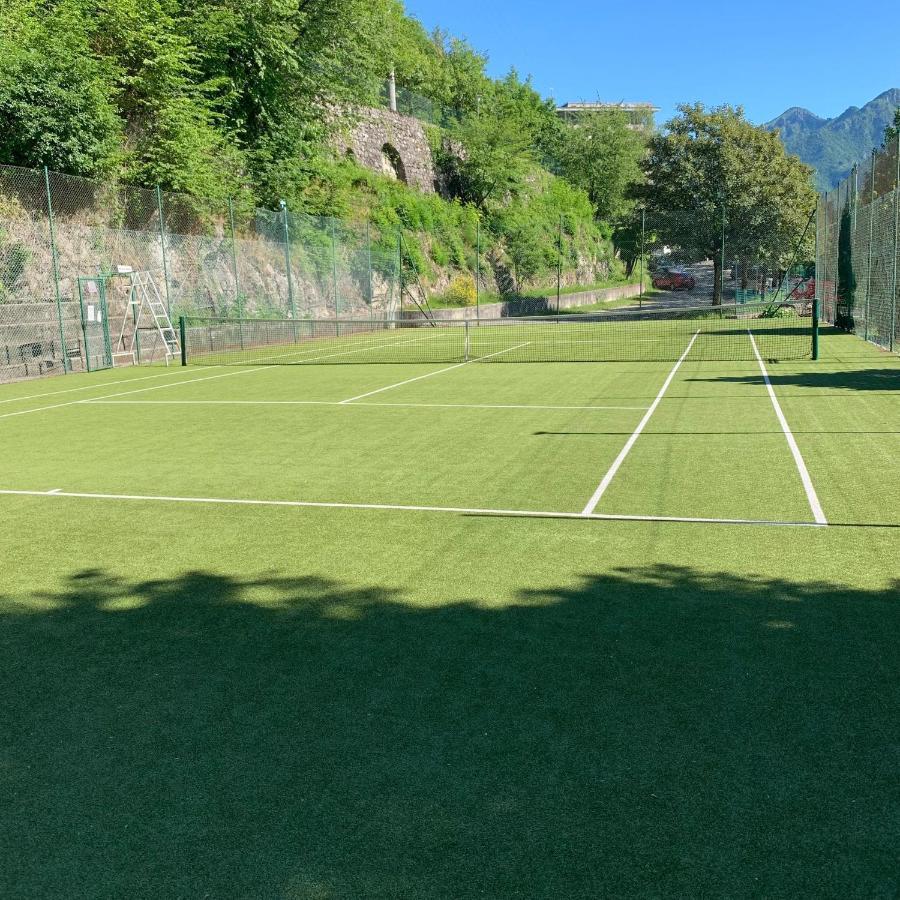 Appartamento Timeless Con Piscina E Tennis Valbrona Buitenkant foto
