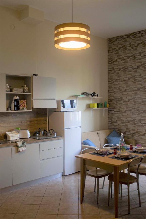 Appartamento Timeless Con Piscina E Tennis Valbrona Buitenkant foto